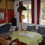 Tholkes Hus *