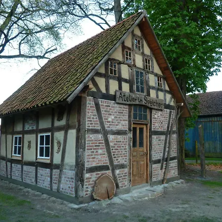 ファームステイ Thoelkes Hus